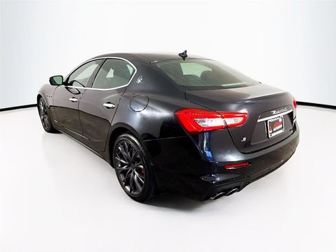 Used 2019 Maserati Ghibli S GranSport image 11