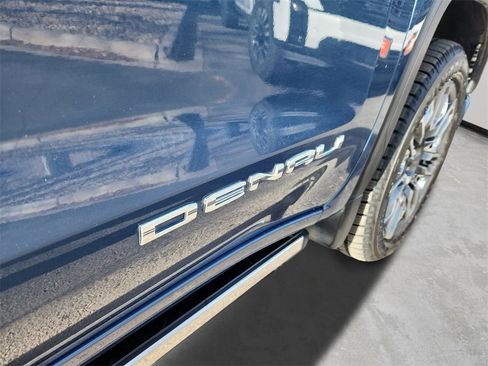 Used 2024 GMC Sierra 1500 Denali Ultimate image 25
