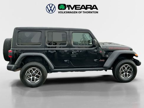 Used 2024 Jeep Wrangler Unlimited Rubicon image 6