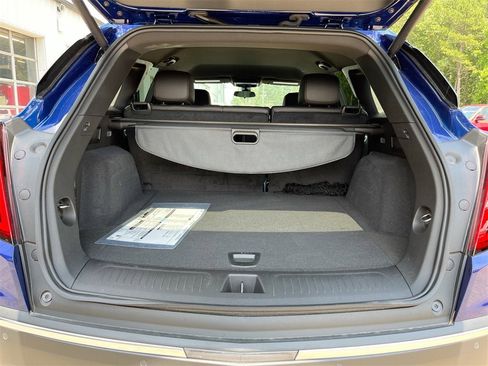 New 2025 Cadillac XT5 Luxury image 26