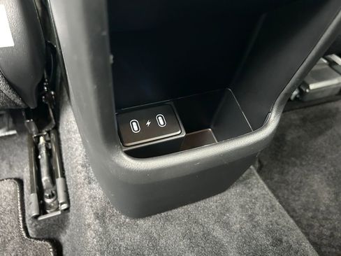 Used 2025 Hyundai Kona SEL FWD image 33