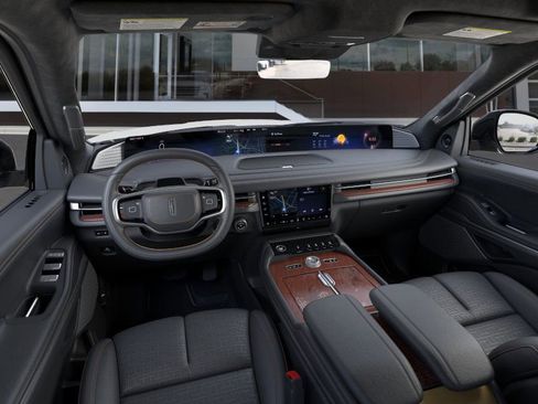 New 2025 Lincoln Navigator Black Label image 9