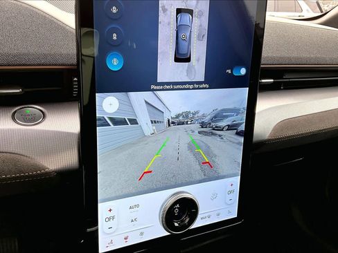 Certified 2023 Ford Mustang Mach-E GT image 28