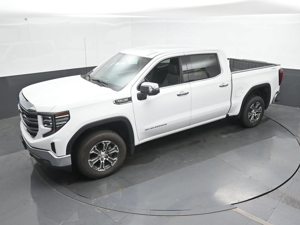 Used 2025 GMC Sierra 1500 SLT AWD/4WD image 36