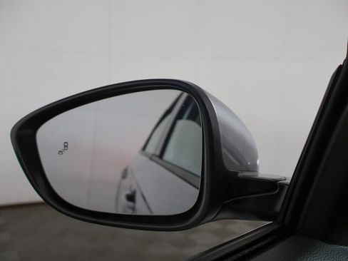 Used 2024 Honda Accord EX image 37