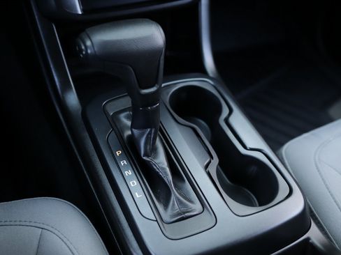 Used 2021 Chevrolet Colorado W/T w/ Custom Special Edition image 18