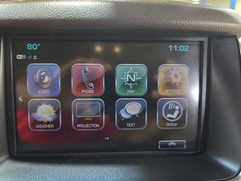 Used 2020 Chevrolet Suburban Premier w/ Max Trailering Package AWD/4WD image 23
