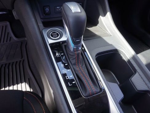 Certified 2025 Nissan Sentra SR w/ Midnight Edition image 18