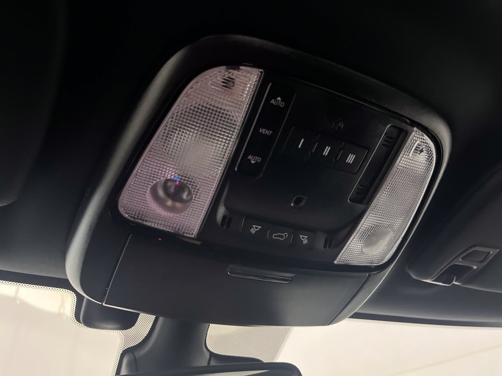 Used 2023 Dodge Durango GT AWD/4WD image 80