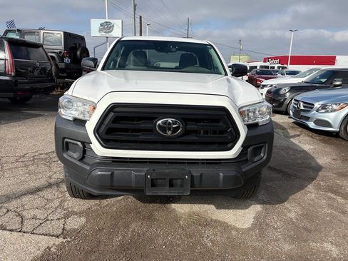 Used 2020 Toyota Tacoma SR image 2