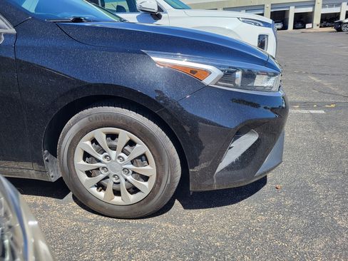 Used 2022 Kia Forte Sedan FWD image 15
