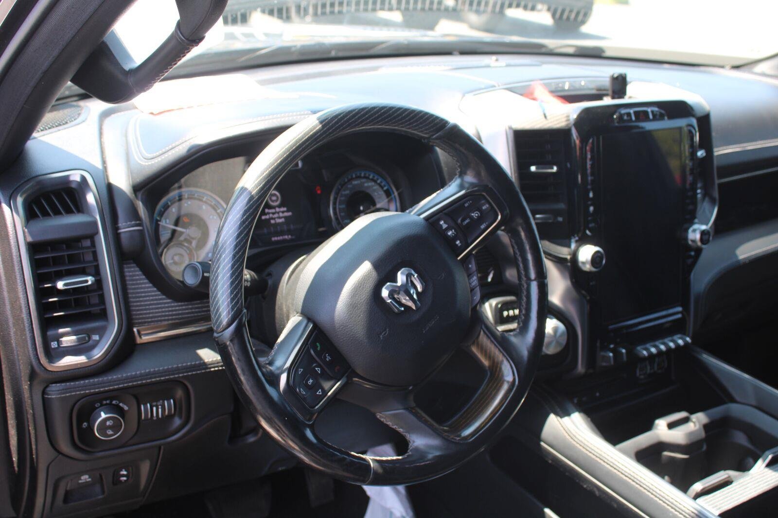 Used 2019 RAM 1500 Limited w/ Advanced Safety Group AWD/4WD image 9