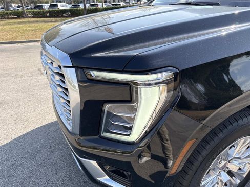 Used 2025 GMC Yukon Denali image 10