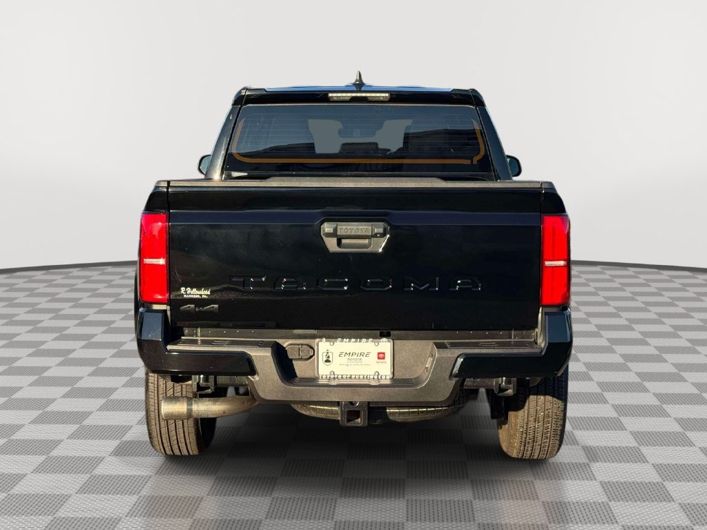 Used 2025 Toyota Tacoma TRD Sport AWD/4WD image 6
