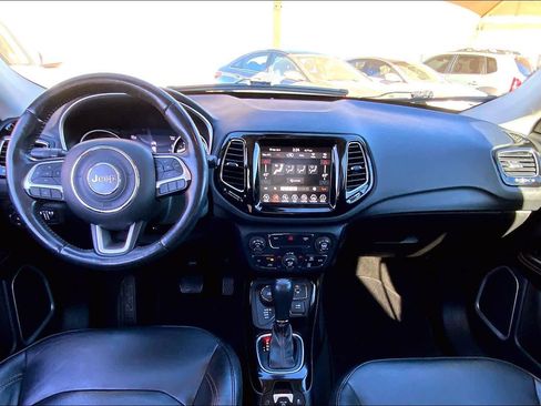 Used 2020 Jeep Compass Limited image 15