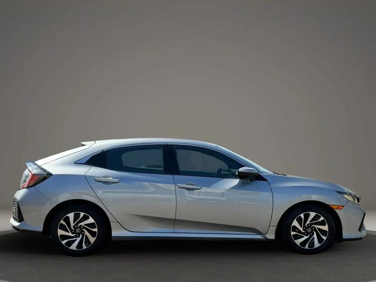 Used 2017 Honda Civic LX image 4