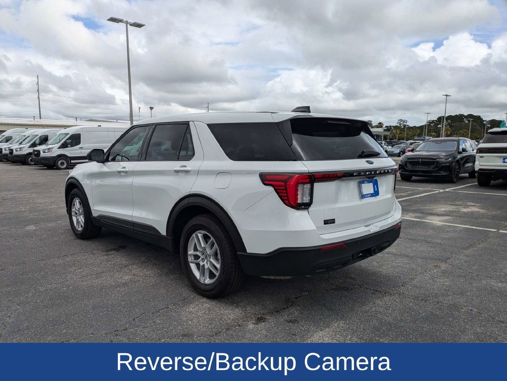 Certified 2026 Ford Explorer Active RWD image 6