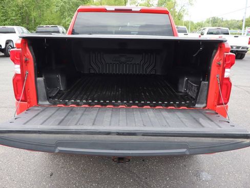 Used 2020 Chevrolet Silverado 1500 Custom w/ Custom Value Package AWD/4WD image 27