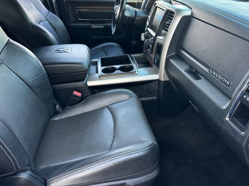 Used 2015 RAM 1500 Laramie w/ Convenience Group image 15