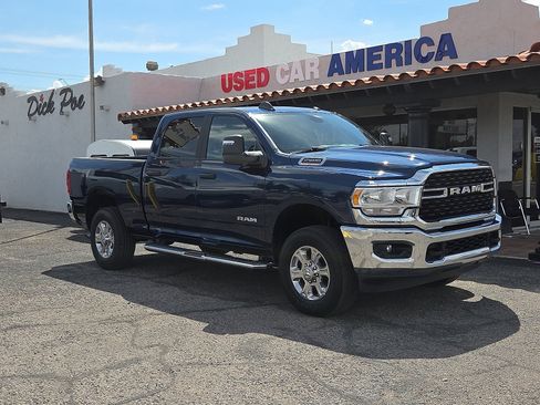 Used 2024 RAM 2500 Big Horn w/ Level 2 Equipment Group image 1