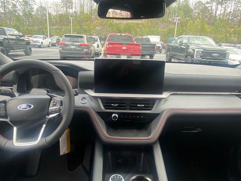 New 2026 Ford Explorer ST-Line w/ ST-Line Street Pack AWD/4WD image 25