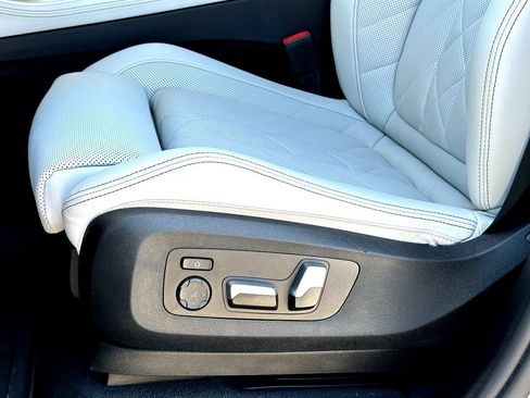 Certified 2026 BMW X5 xDrive40i AWD/4WD image 12