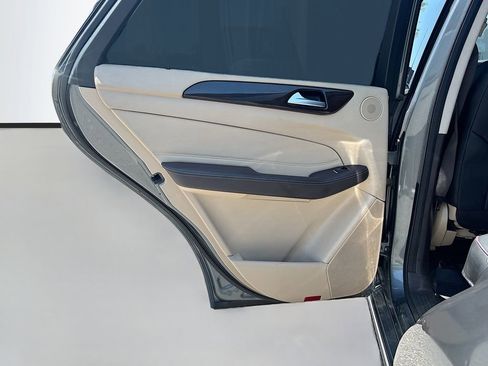 Used 2018 Mercedes-Benz GLE 350 image 17