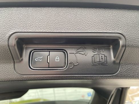 Used 2023 Ford Explorer ST w/ Equipment Group 401A image 24