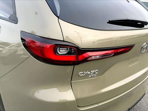 Used 2025 MAZDA CX-70 Plug-In Hybrid w/ Premium Plus image 25