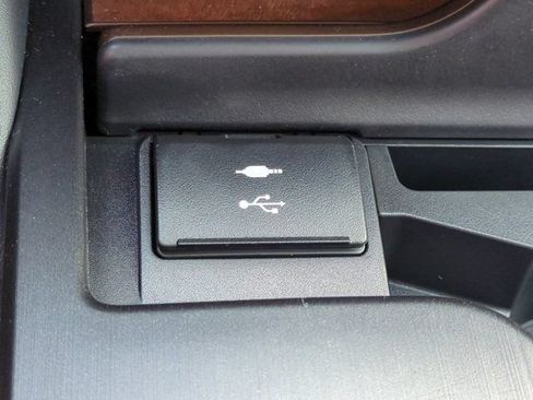 Certified 2022 Lexus ES 350 Ultra Luxury w/ Accessory Package 2 FWD image 21