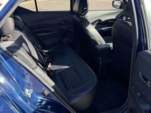 Used 2020 Nissan Kicks SR w/ SR Premium Package image 5