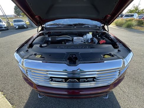 Used 2022 RAM 1500 Limited w/ Bed Utility Group image 32