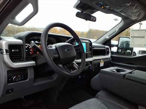 New 2026 Ford F350 XLT image 11