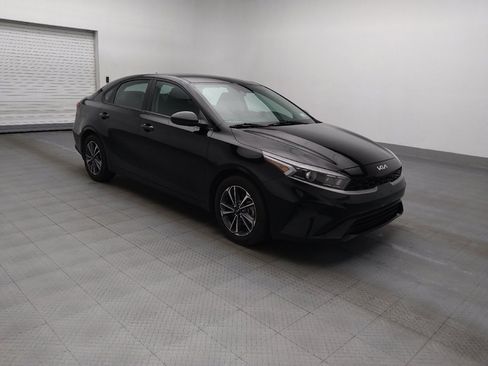 Used 2023 Kia Forte LXS FWD image 11