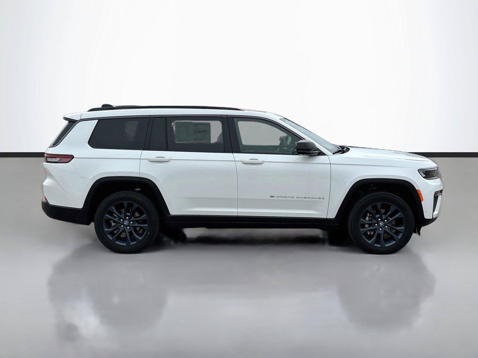 New 2026 Jeep Grand Cherokee L Limited AWD/4WD image 18