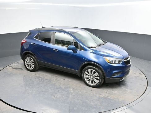 Used 2020 Buick Encore Preferred image 23
