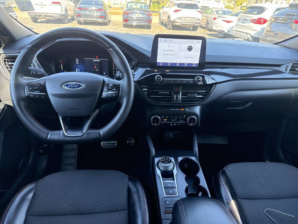 Certified 2023 Ford Escape ST-Line AWD/4WD image 14