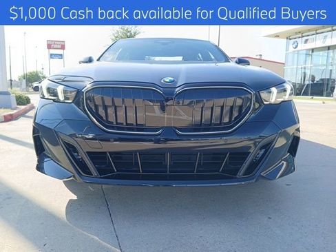 New 2026 BMW 530i image 2