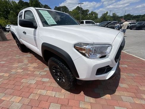 Used 2022 Toyota Tacoma SR w/ SX Package RWD image 35