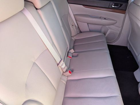 Used 2013 Subaru Outback 3.6R Limited w/ Popular Pkg 3 image 13