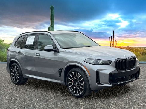 Used 2026 BMW X5 sDrive40i w/ M Sport Package RWD image 7