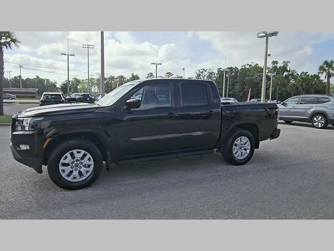 Used 2024 Nissan Frontier SV w/ SV Convenience Package RWD image 22