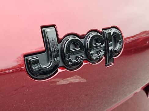 New 2026 Jeep Grand Cherokee L Limited image 28