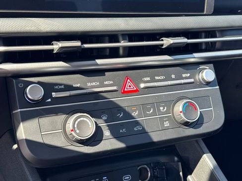 New 2026 Hyundai Tucson SE FWD image 19