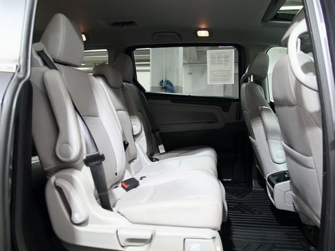 Used 2020 Honda Odyssey EX-L image 23