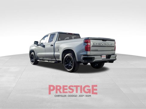 Used 2025 Chevrolet Silverado 1500 Custom w/ Turbomax Blackout Package image 14
