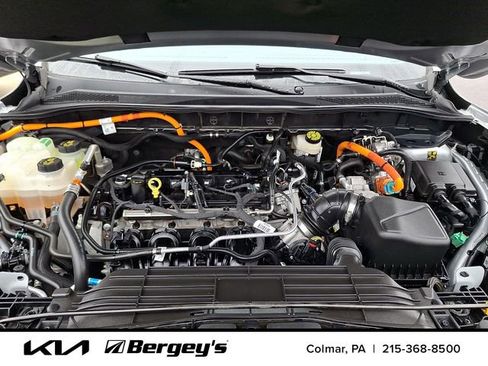 Used 2023 Ford Escape Platinum w/ Premium Technology Package FWD image 27