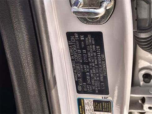 Used 2019 Kia Stinger Premium image 22