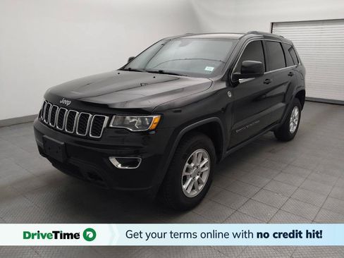 Used 2019 Jeep Grand Cherokee Laredo AWD/4WD image 1