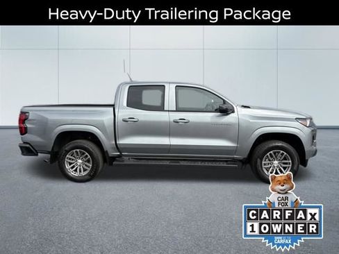 Used 2025 Chevrolet Colorado LT w/ Advanced Trailering Package image 2